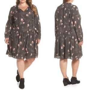 NWT Caslon Printed Split Neck Dress Grey Plus